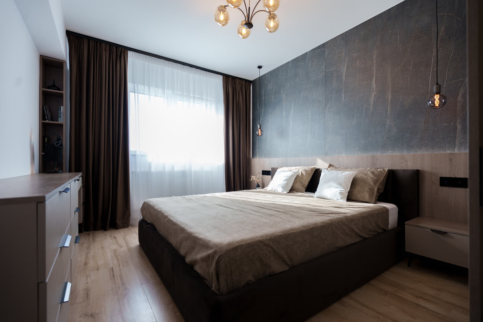 Maurer Avantgarden — three-room apartment, furnished